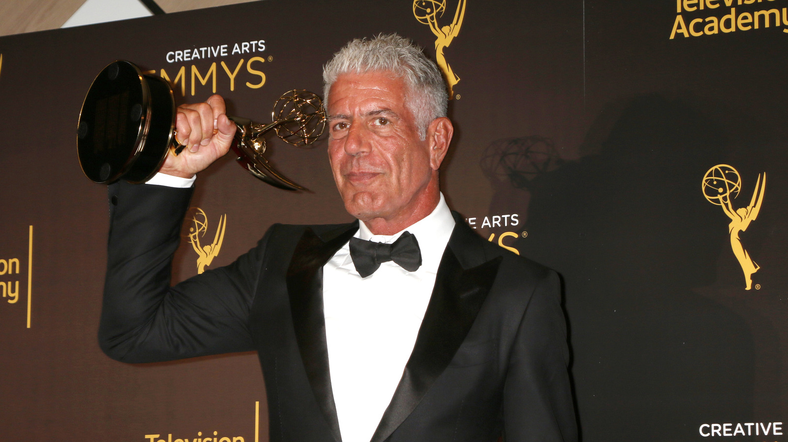 Anthony Bourdain's Favorite NYC Breakfast Spot Was This Legendary Jewish Deli - Tasting Table