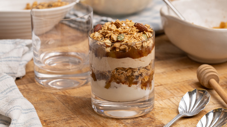 apple breakfast parfait on table