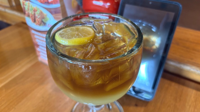 Applebees Mucho Long Island Iced Tea on wooden table