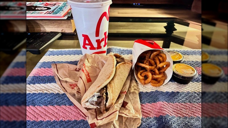 Arby's Greek Gyro meal