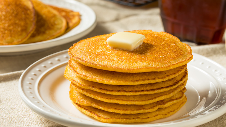 stack of hoecakes
