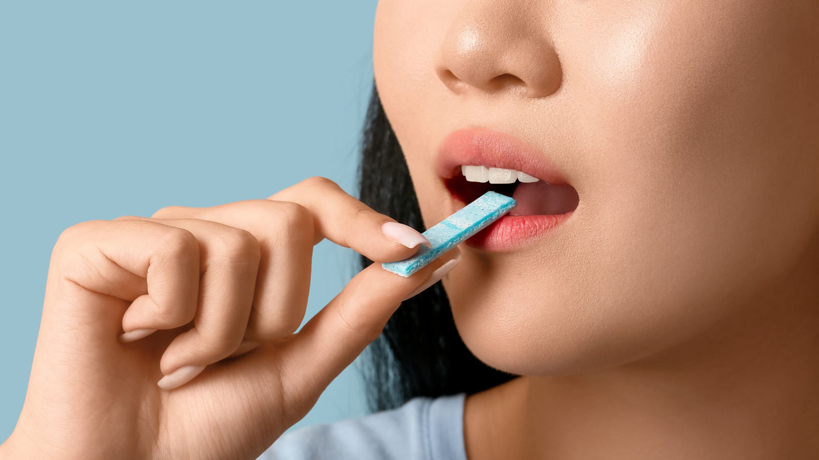 Attention, Vegans: This Red-Flag Ingredient Might Be Hiding In Your Favorite Chewing Gum