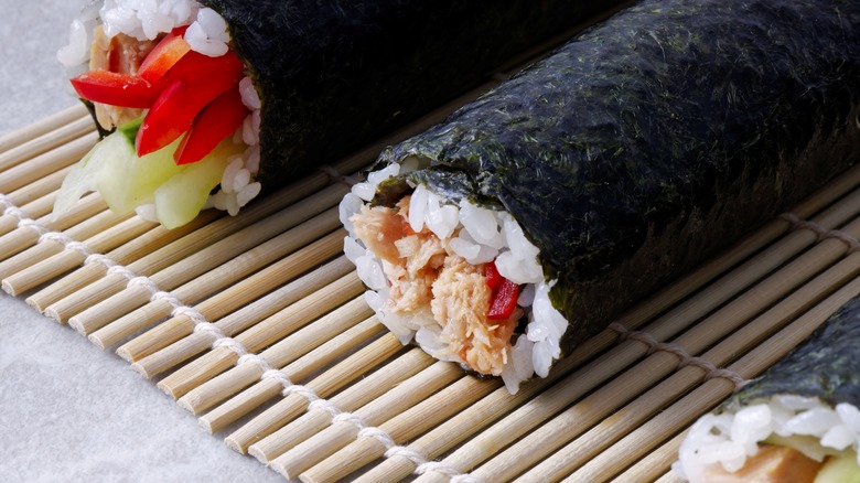 uncut sushi roll