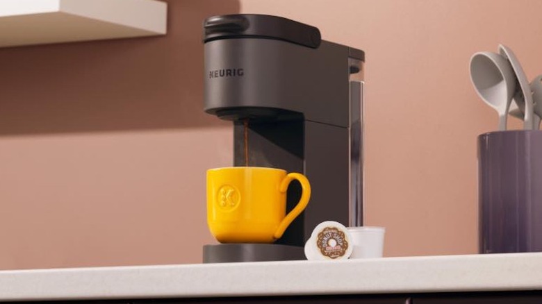 close up of a keurig machine