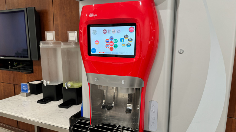 coca cola freestyle machine