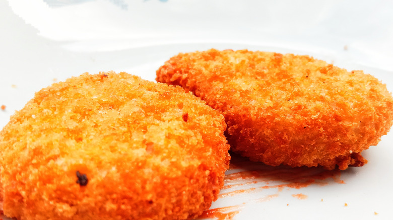 close up of chicken nugget