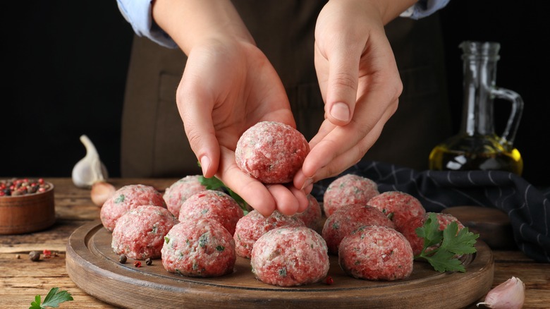 Shaping the perfect meatballs