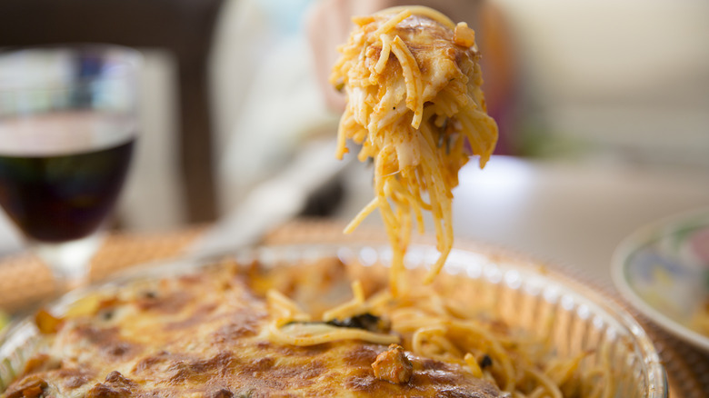 A forkful of baked spaghetti