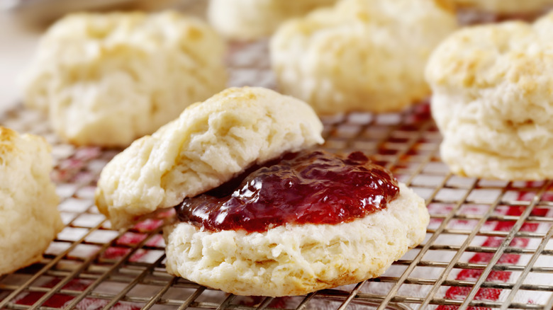 tender biscuit with jam