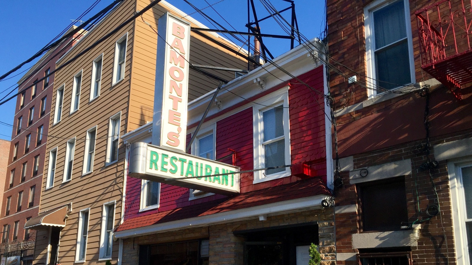 Bamonte's, Brooklyn's Oldest Italian Restaurant, Has Historic Ties To The Mob