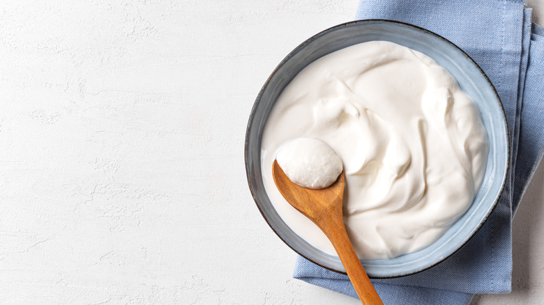 A bowl of Greek yogurt