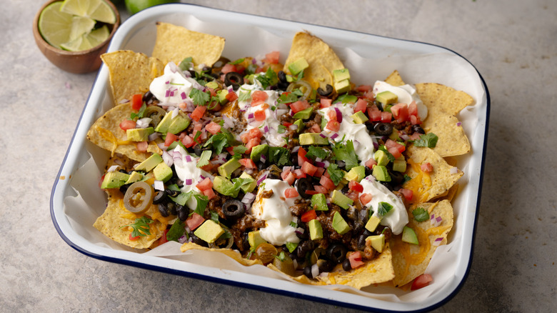 tray of nachos