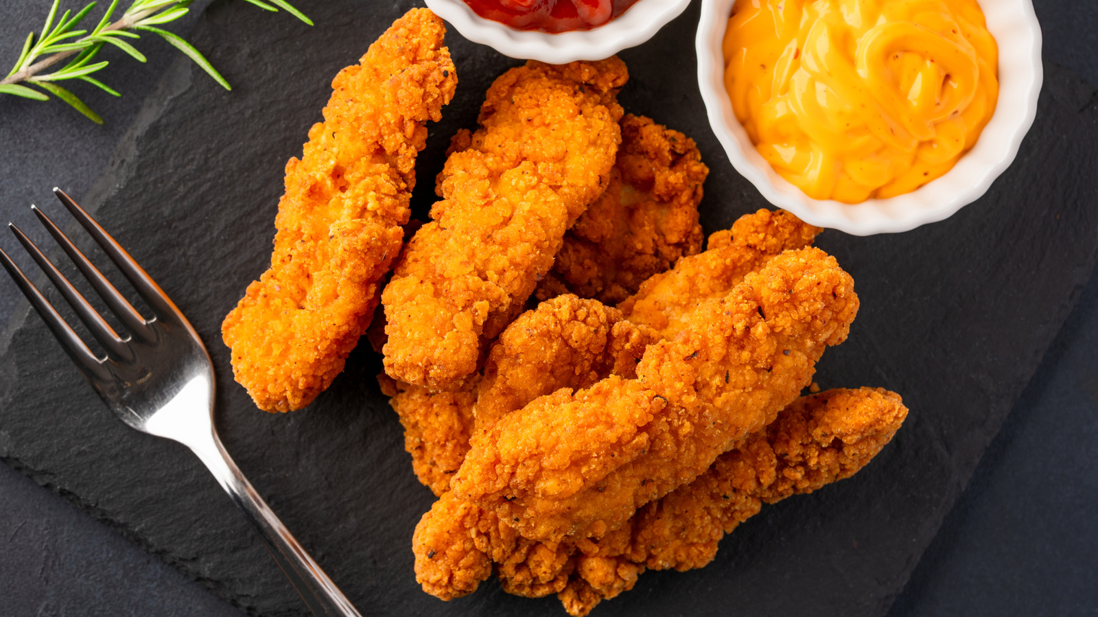 Basic Chicken Tenders Are Old News When You Use This Aldi Seasoning Under $3