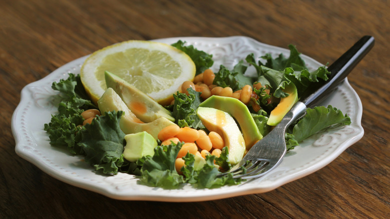 salad with beans and greens