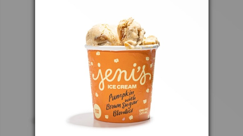 A product shot of a pint of Jeni's Pumpkin with Brown Sugar Blondies ice cream