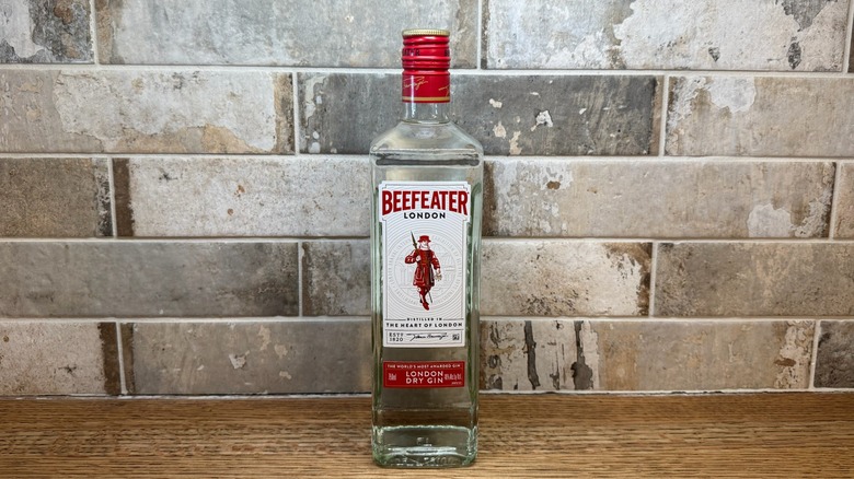 Beefeater London Dry Gin bottle