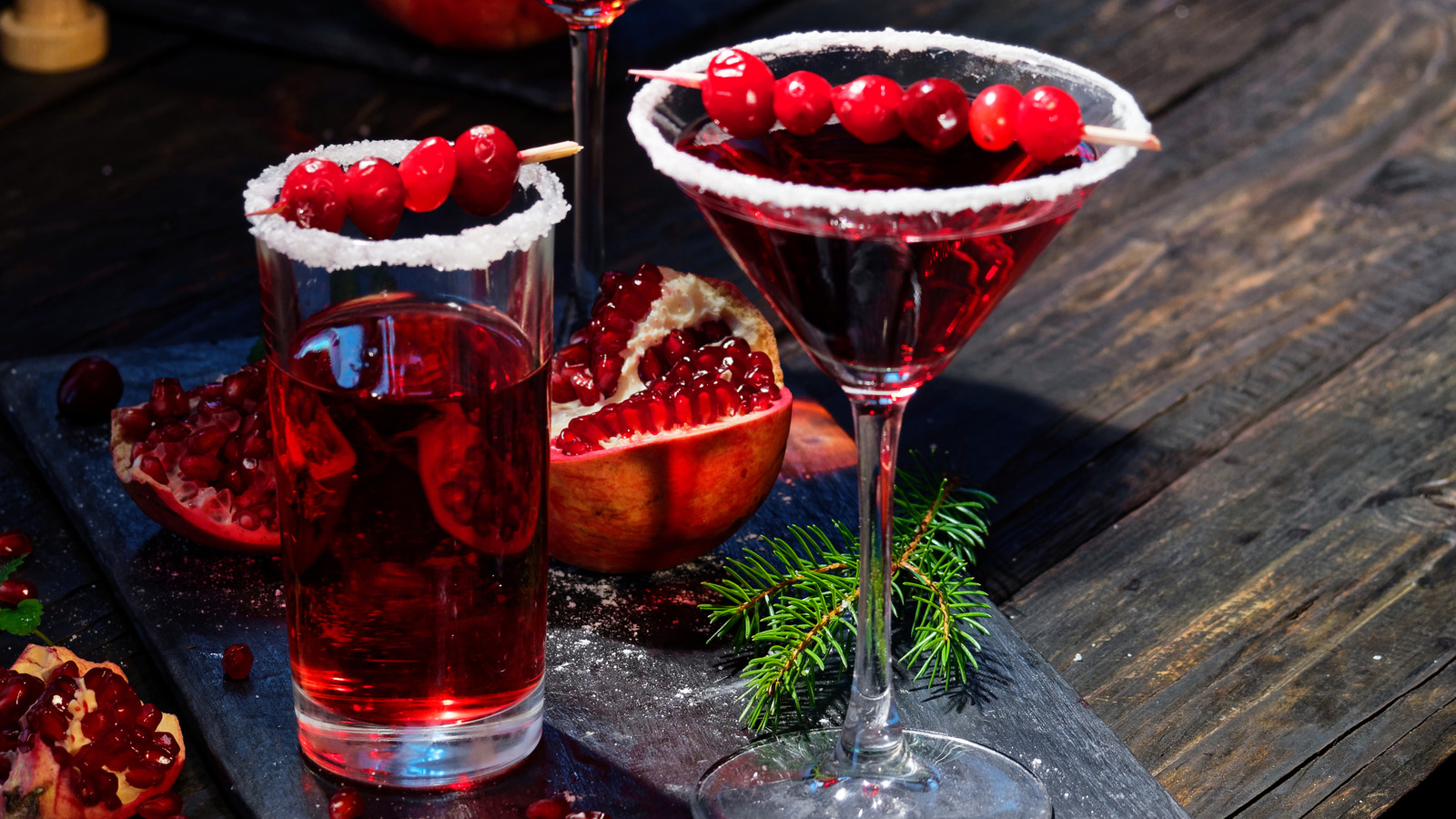 Before Dumping Leftover Cranberry Sauce Down The Drain, Try It In A Drink - Tasting Table