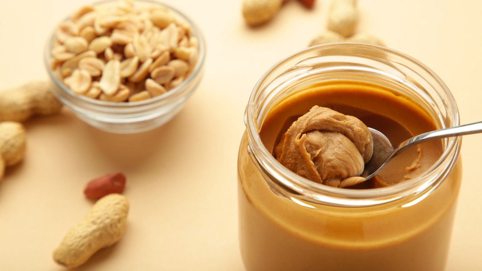 Make Breakfast Smoothies And Overnight Nights In A Peanut Butter Jar