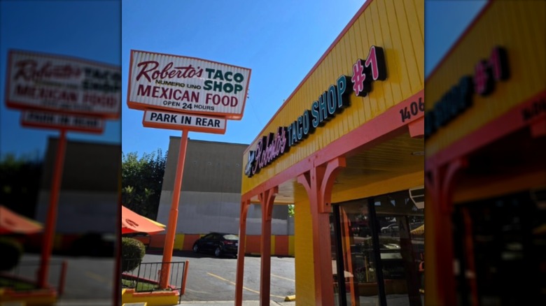 Exterior of Roberto's Taco Shop on a sunny day