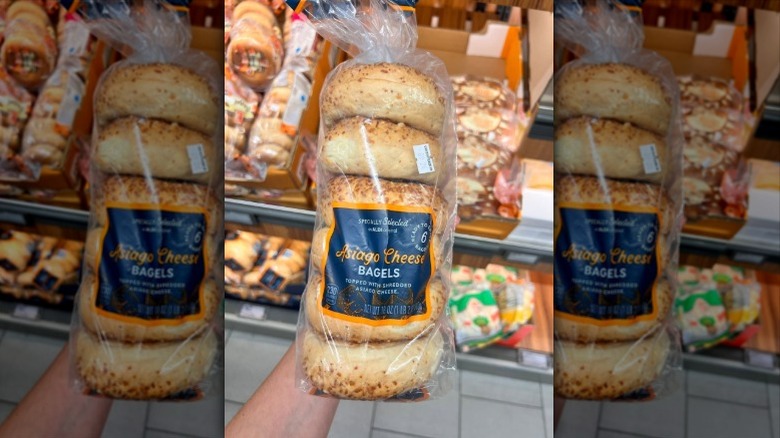 Specially Selected Asiago Cheese Bagels