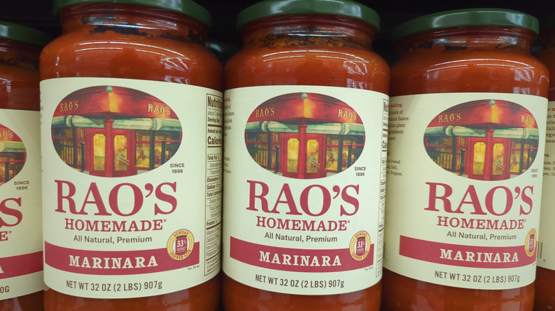 jars of Rao's pasta sauce