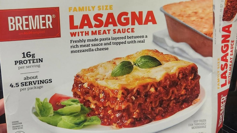 Family Size Lasagna with Meat Sauce