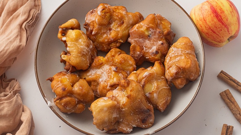 apple fritters in bowl