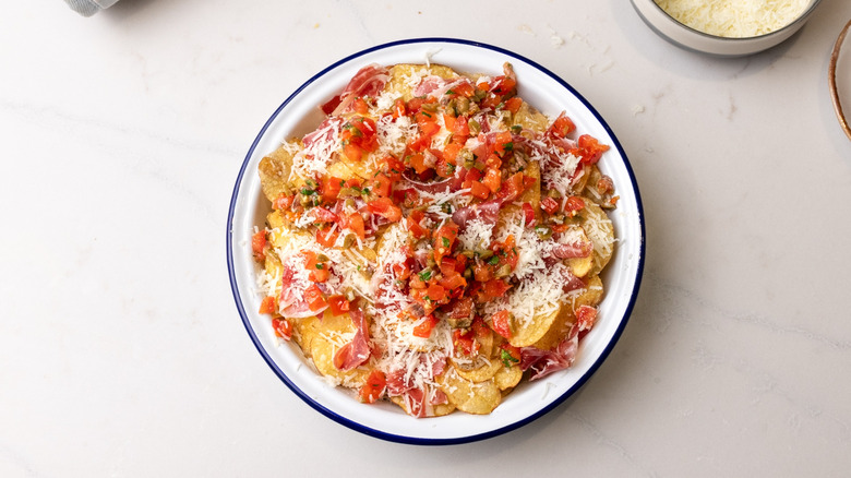 Basque nachos with 'pintxo pico'