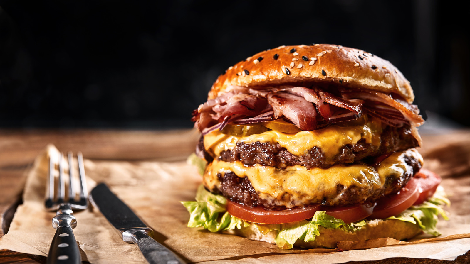 One Of The Hands-Down Best Chains For BBQ Cheeseburgers Drenches Every Bite In Flavor