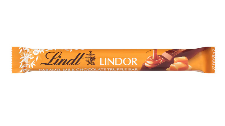 Lindt Lindor Caramel Milk Chocolate Truffle Bar from Dollar Tree