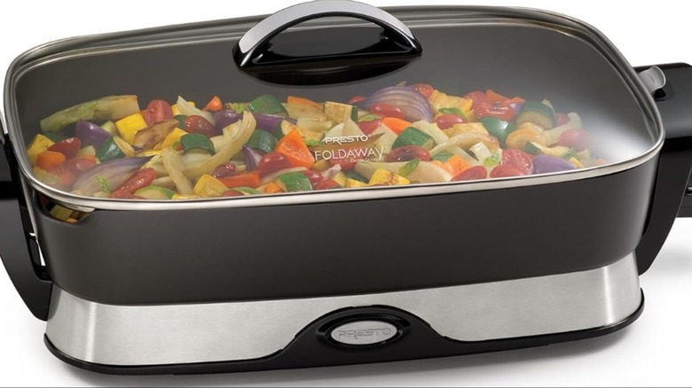 A Presto Electric Foldaway Skillet