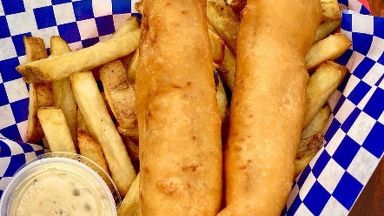Fish, chips, and tartar sauce