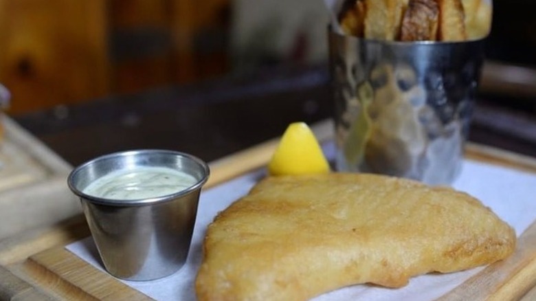Fish, chips, and tartar sauce