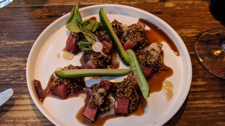 Brugarol's tuna dish with soy-sesame dressings