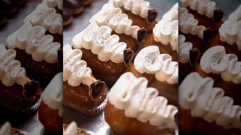 baba chantillies in a row