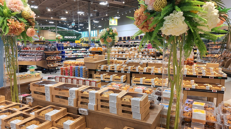 Baked goods in grocery store