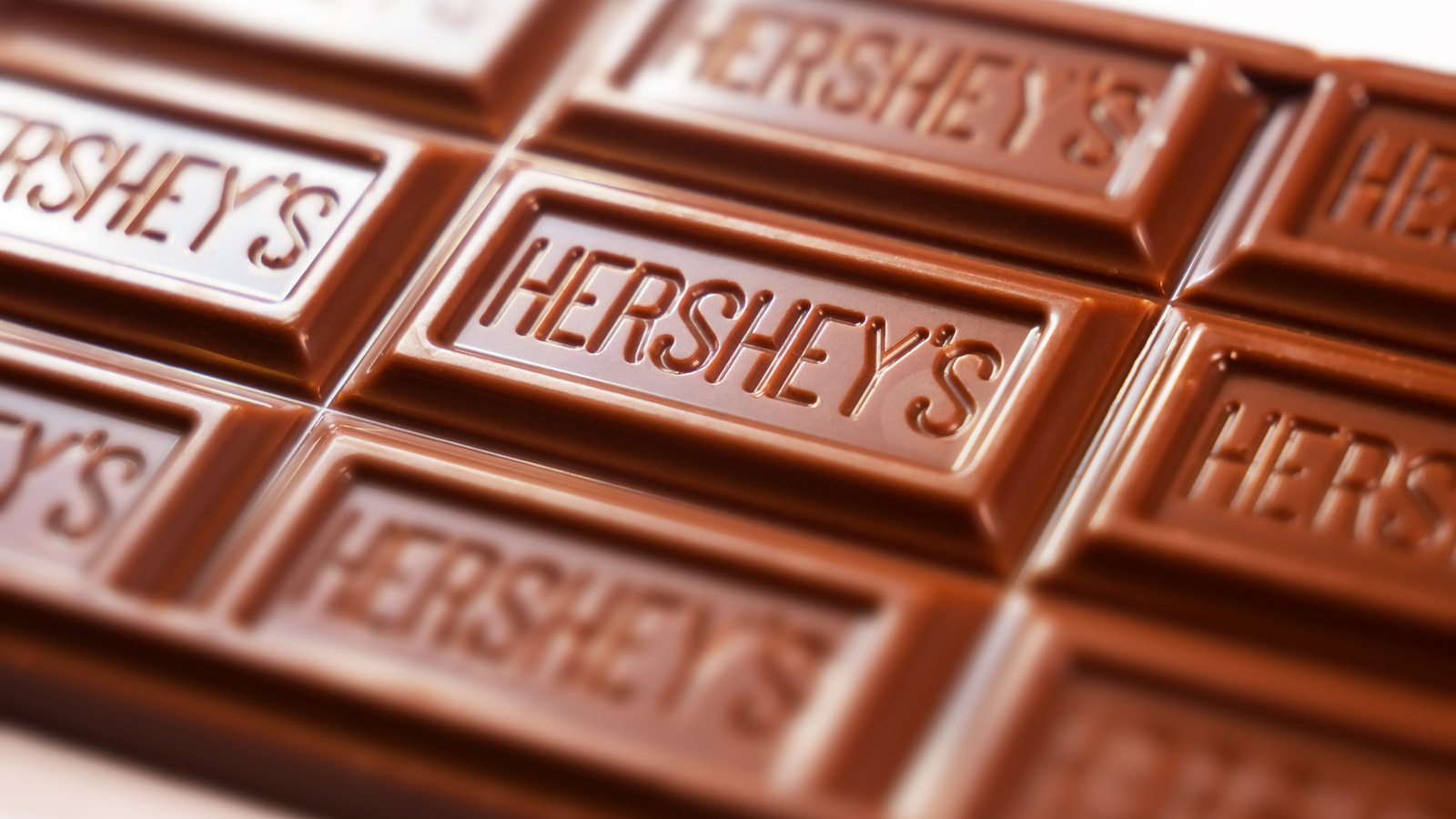 Hershey's 9 Best Chocolate Bars, According To Reviews