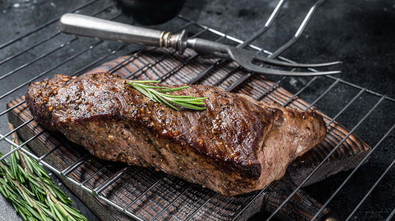 Grilled tri-tip roast