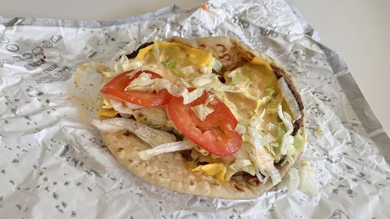 Del Taco All-American Burgertaco