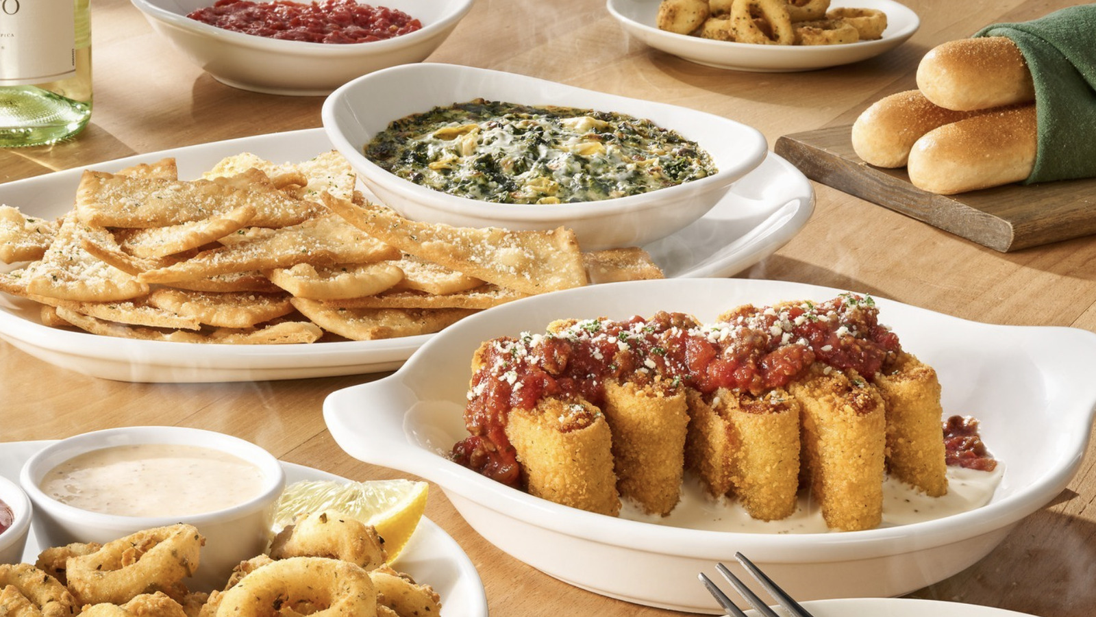 This Is Hands-Down The Best Olive Garden Appetizer You Can Order - Tasting Table