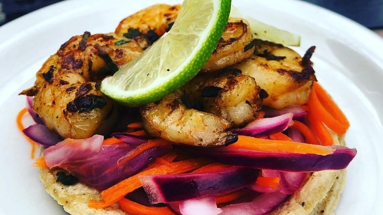 Grilled shrimp taco