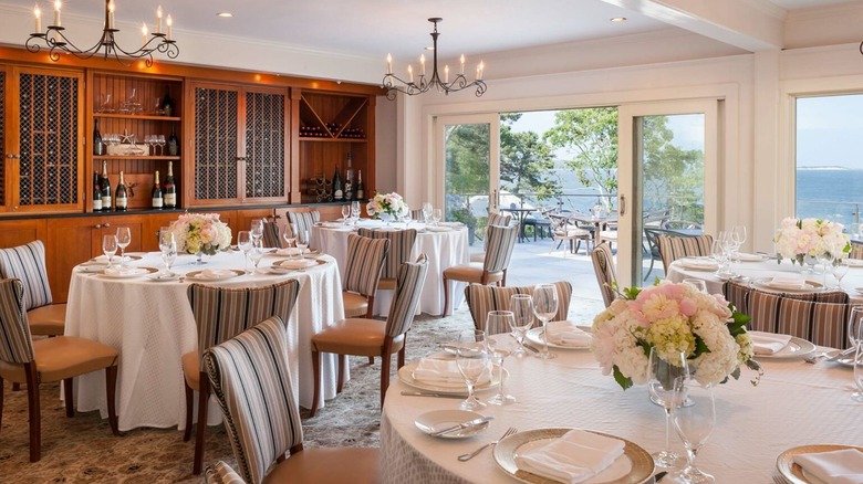 Twenty-Eight Atlantic dining room