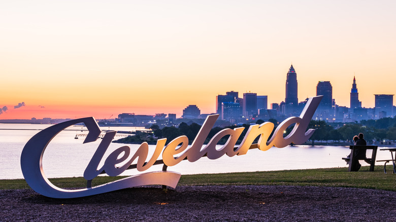 Cleveland sign and skyline