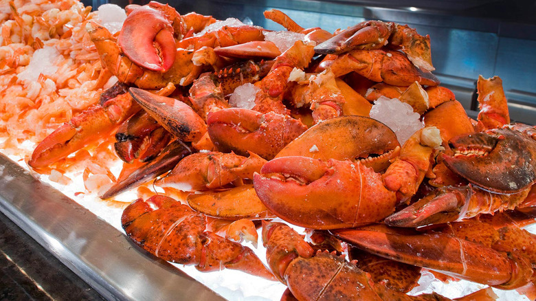 Lobster claws and shrimp display at Cafe Sierra Seafood Buffet