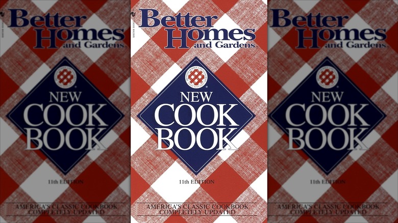 Red white and blue cover of Better Homes & Gardens New Cook Book