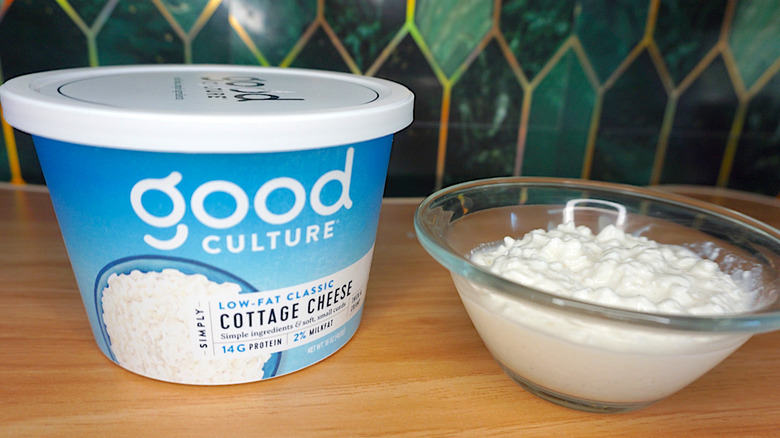 Tub of Good Culture Low-Fat Classic Cottage Cheese next to bowlful