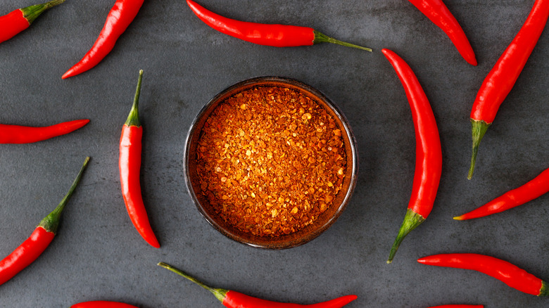 Thai Chile peppers fresh and ground