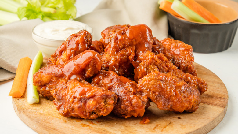 pile of saucy buffalo chicken wings