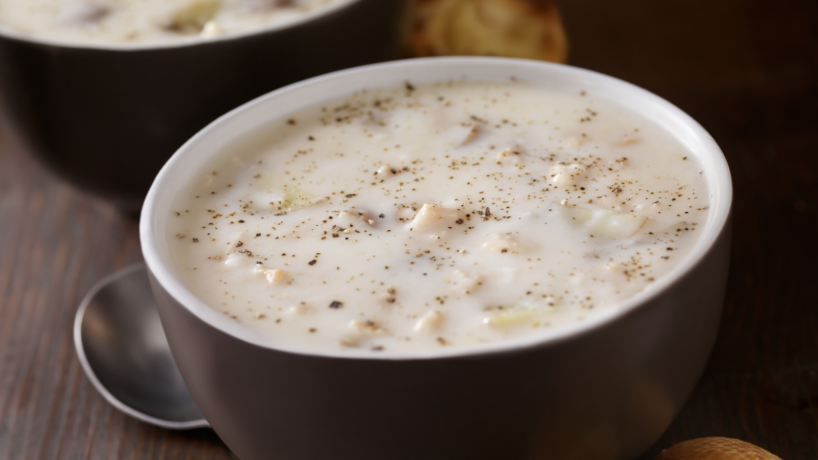 The Best New England Clam Chowder In Stores Is Made By A Family-Run Business - Tasting Table