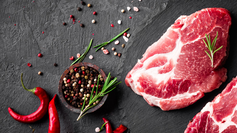 Steak with red peppercorns